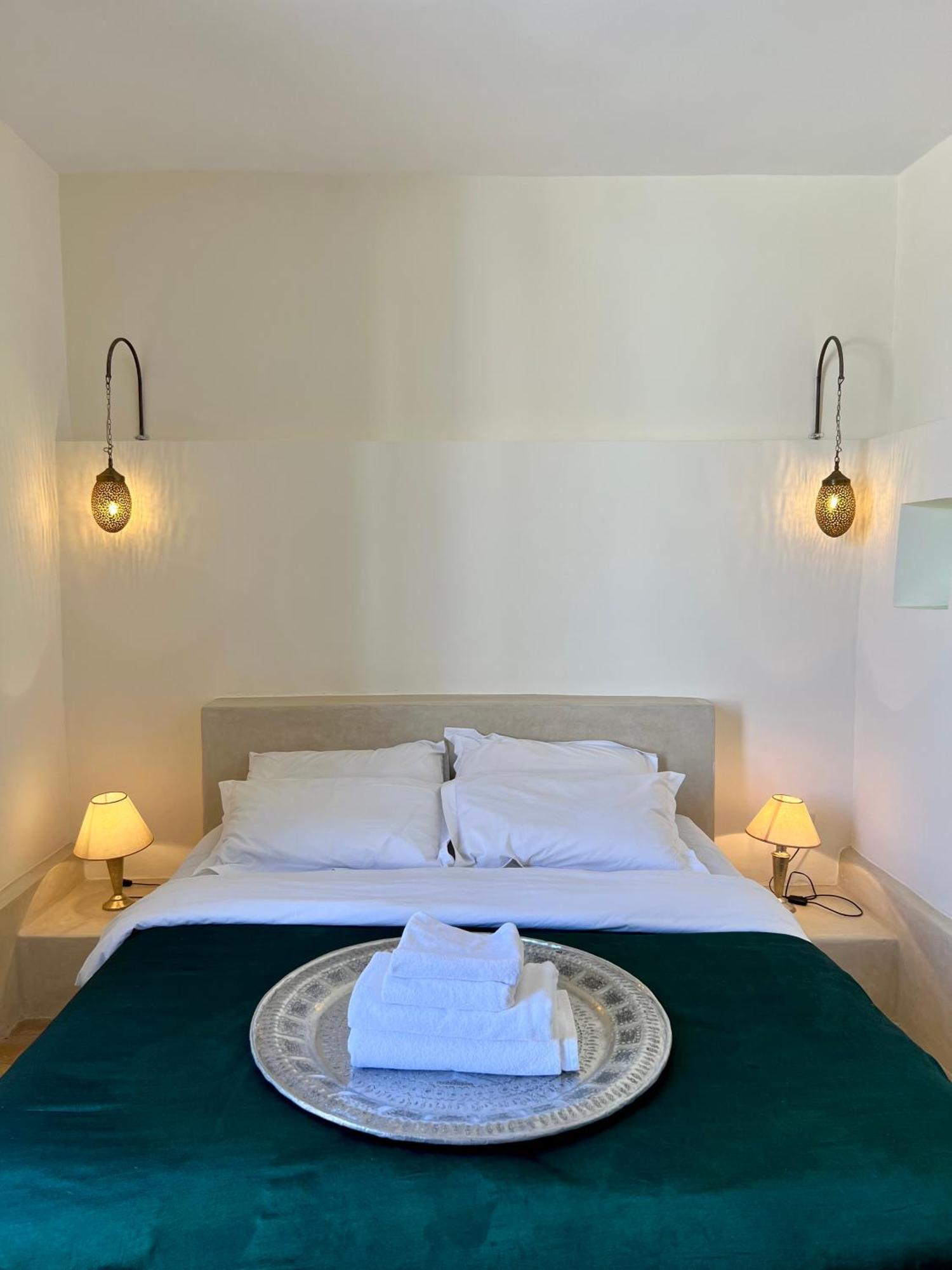 Large Double Room with terrace view,1543556296:JPEG